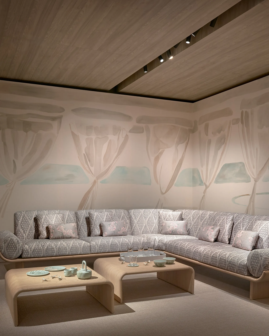 Студия Armani/Casa показала новую коллекцию мебели (фото 7)