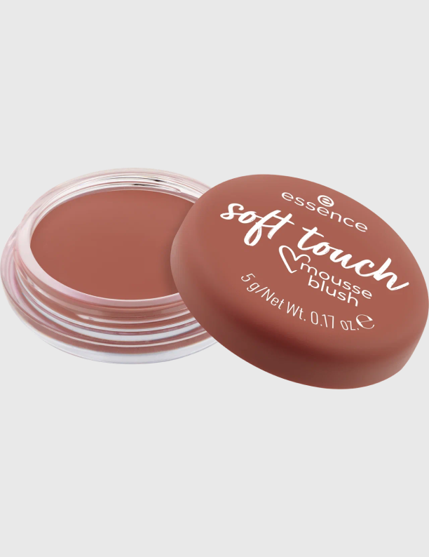 Блески-пламперы d’Alba и LED-щетка Foreo: что нового в коллекциях бьюти-брендов (фото 5)