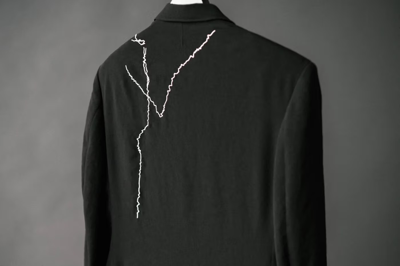 Бренд Yohji Yamamoto Pour Homme выпустил капсульную коллекцию (фото 3)