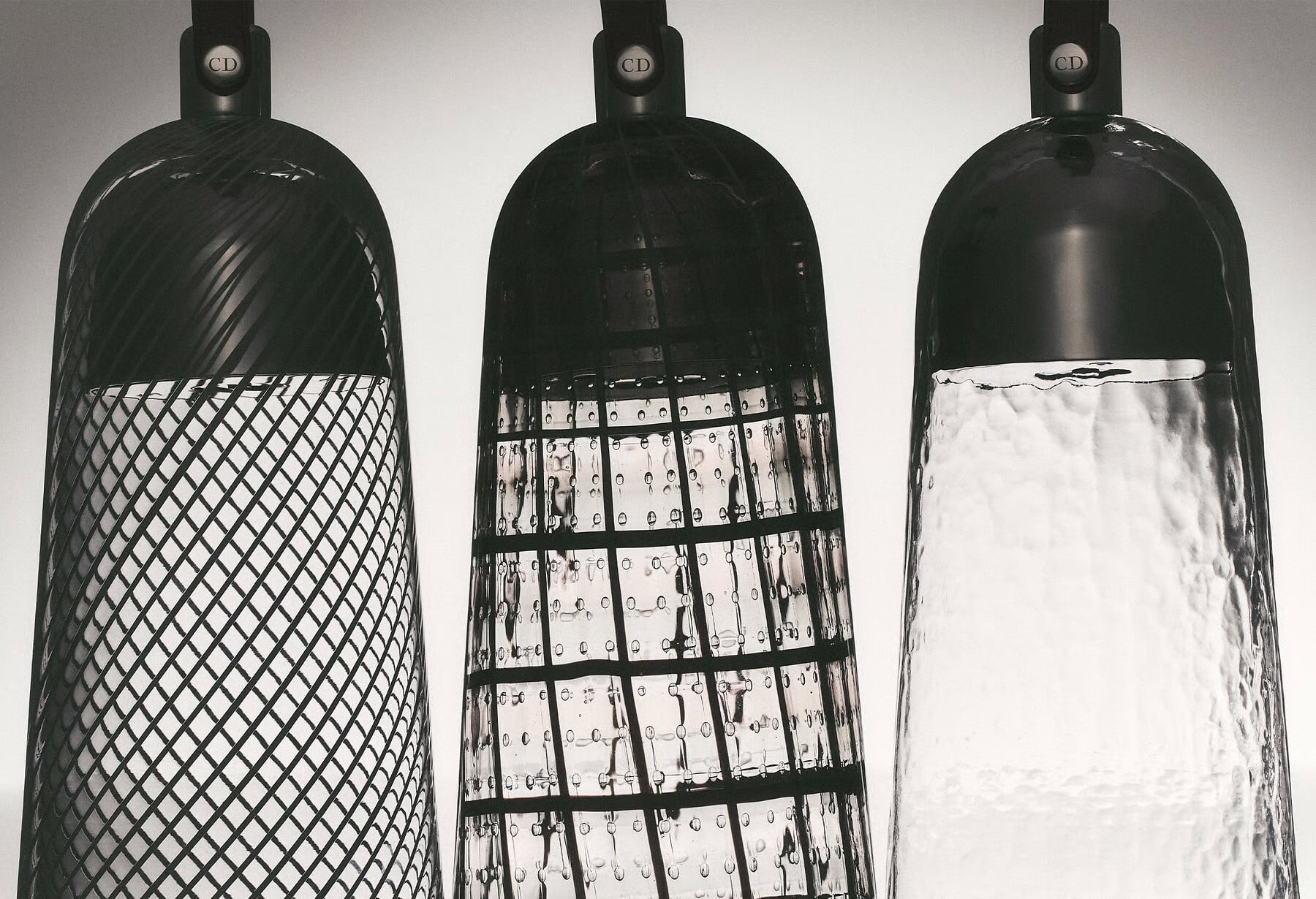 Кресла-томаты и столы из бумаги: хайлайты Недели дизайна в Милане 2026. Выбор BURO. (фото 23)