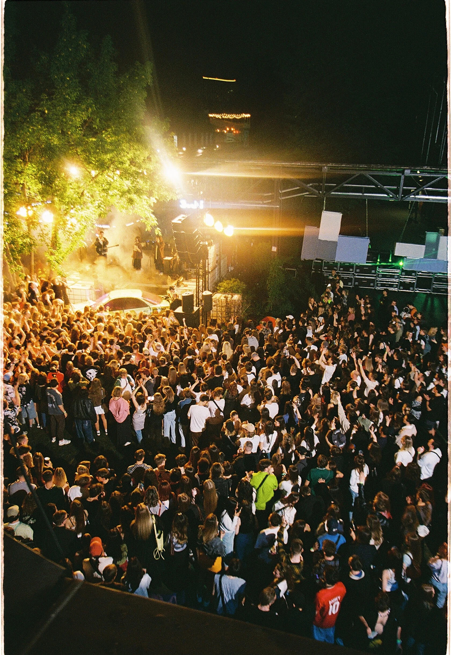 Yanix и Dj Stonik1917 выступят на фестивале «ЭТО БАЗА» (фото 9)