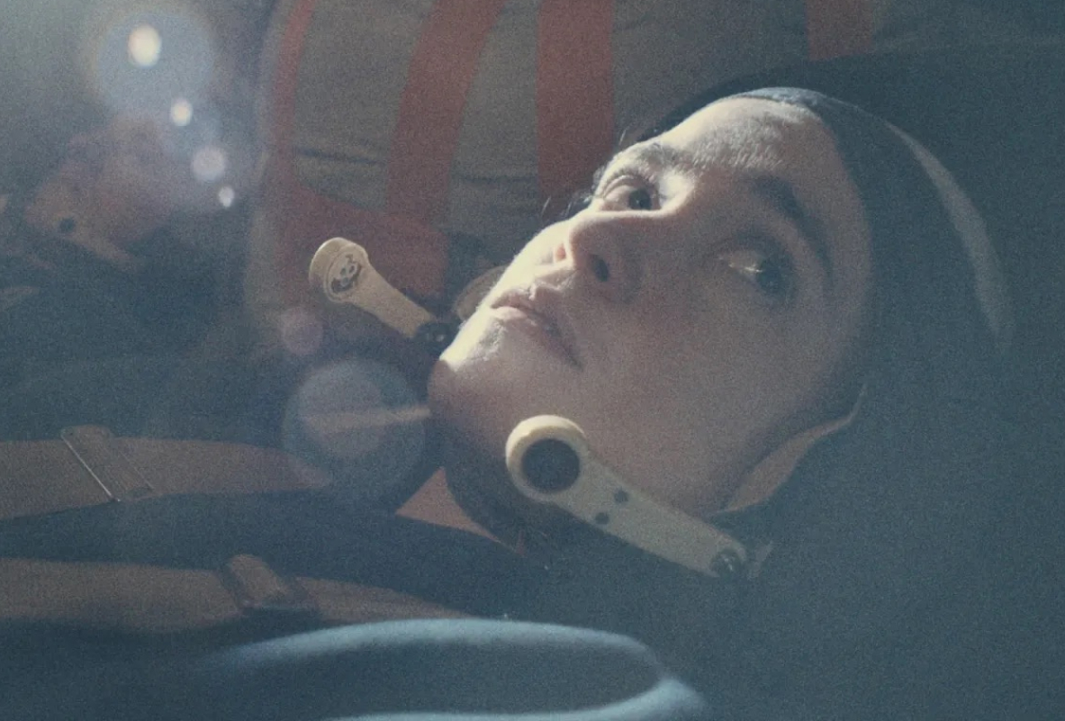 «Паук-Нуар», «Городок» и M.I.A.: какие сериалы смотреть в мае (фото 17)