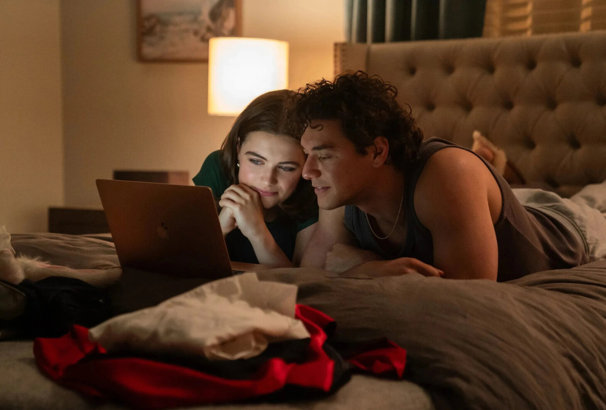 «Паук-Нуар», «Городок» и M.I.A.: какие сериалы смотреть в мае (фото 10)