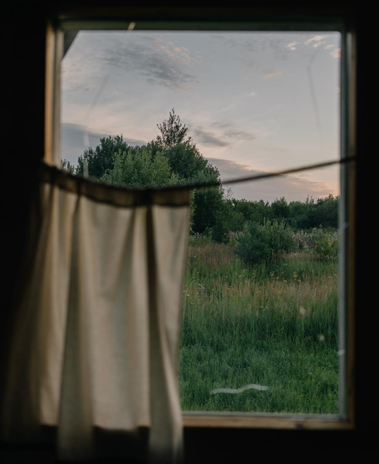 Графика, фотография и дискуссии об искусстве: гид по ярмарке «Контур» (фото 19)