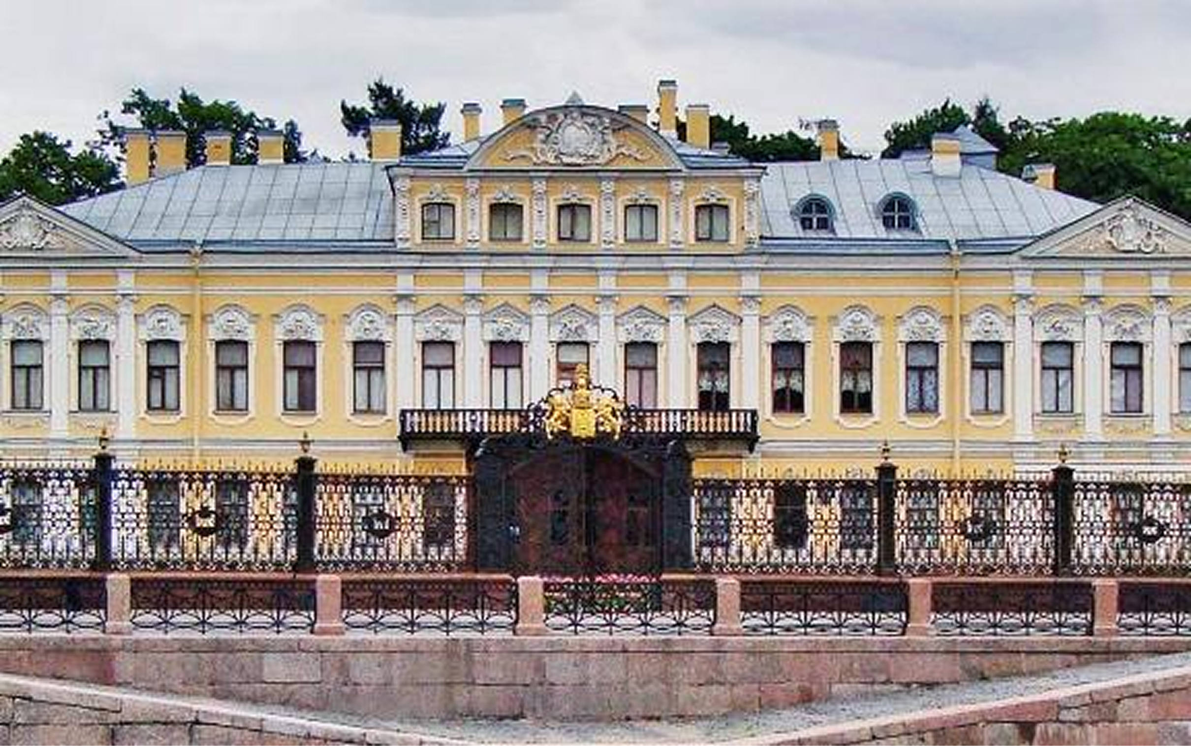 Ахматовский алфавит от А до Я: жужжание стихов и щедрый подарок в голодные годы (фото 10)