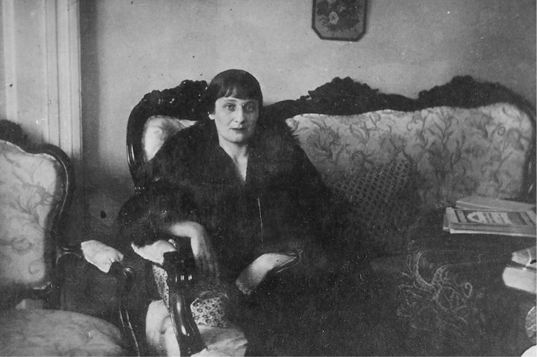 Ахматовский алфавит от А до Я: жужжание стихов и щедрый подарок в голодные годы (фото 12)
