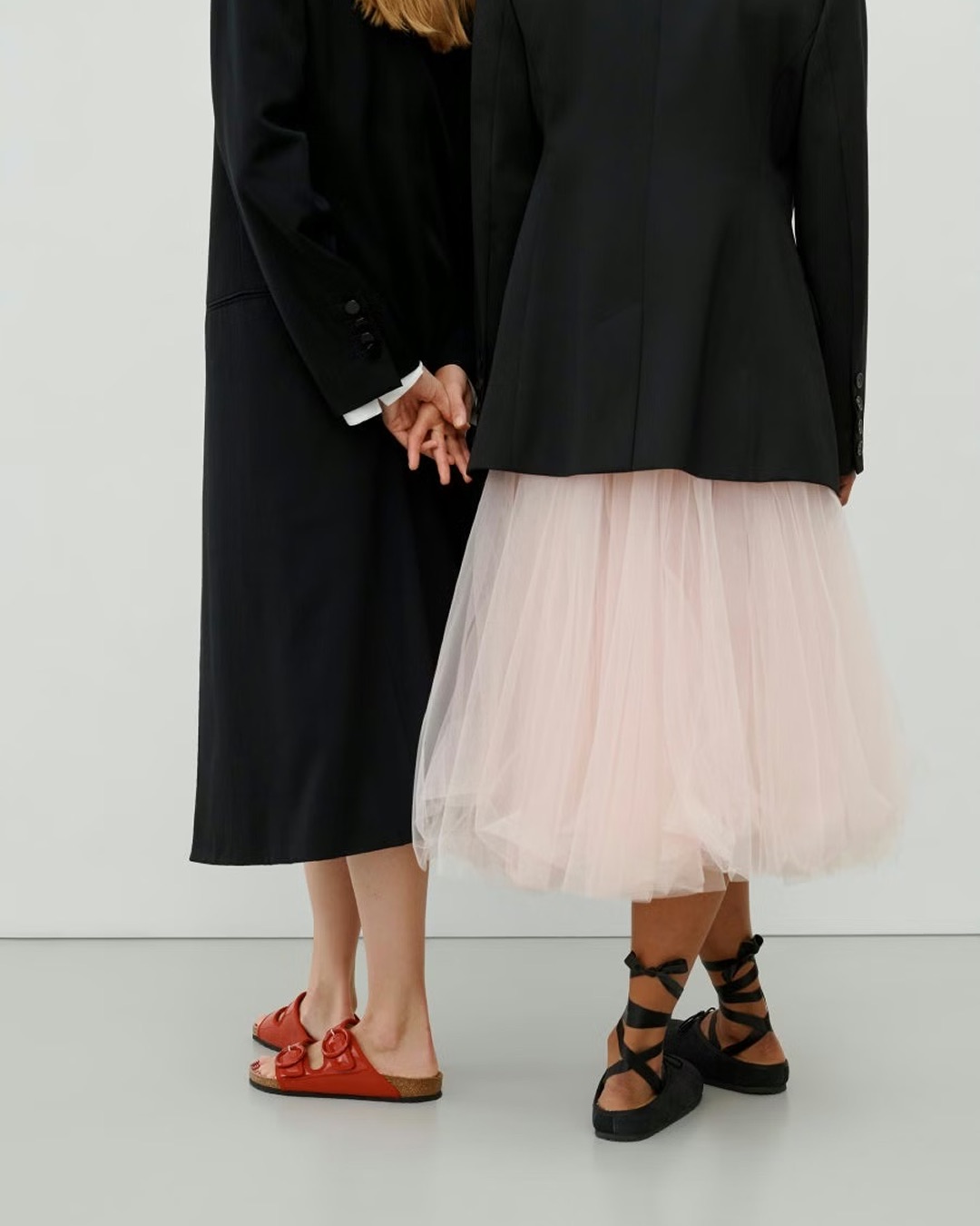 Birkenstock выпустит коллаборацию с парижским брендом Repetto (фото 5)