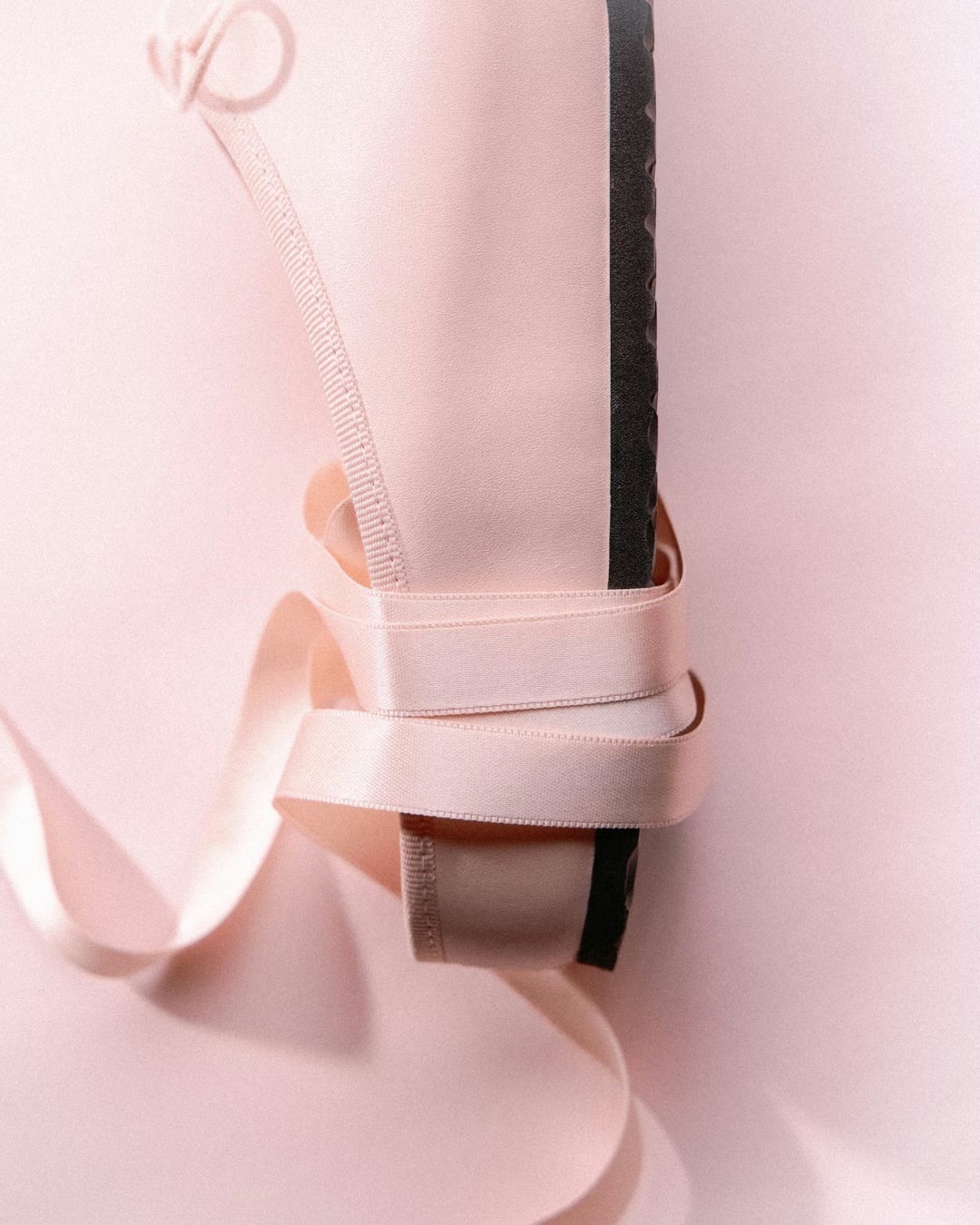 Birkenstock выпустит коллаборацию с парижским брендом Repetto (фото 11)