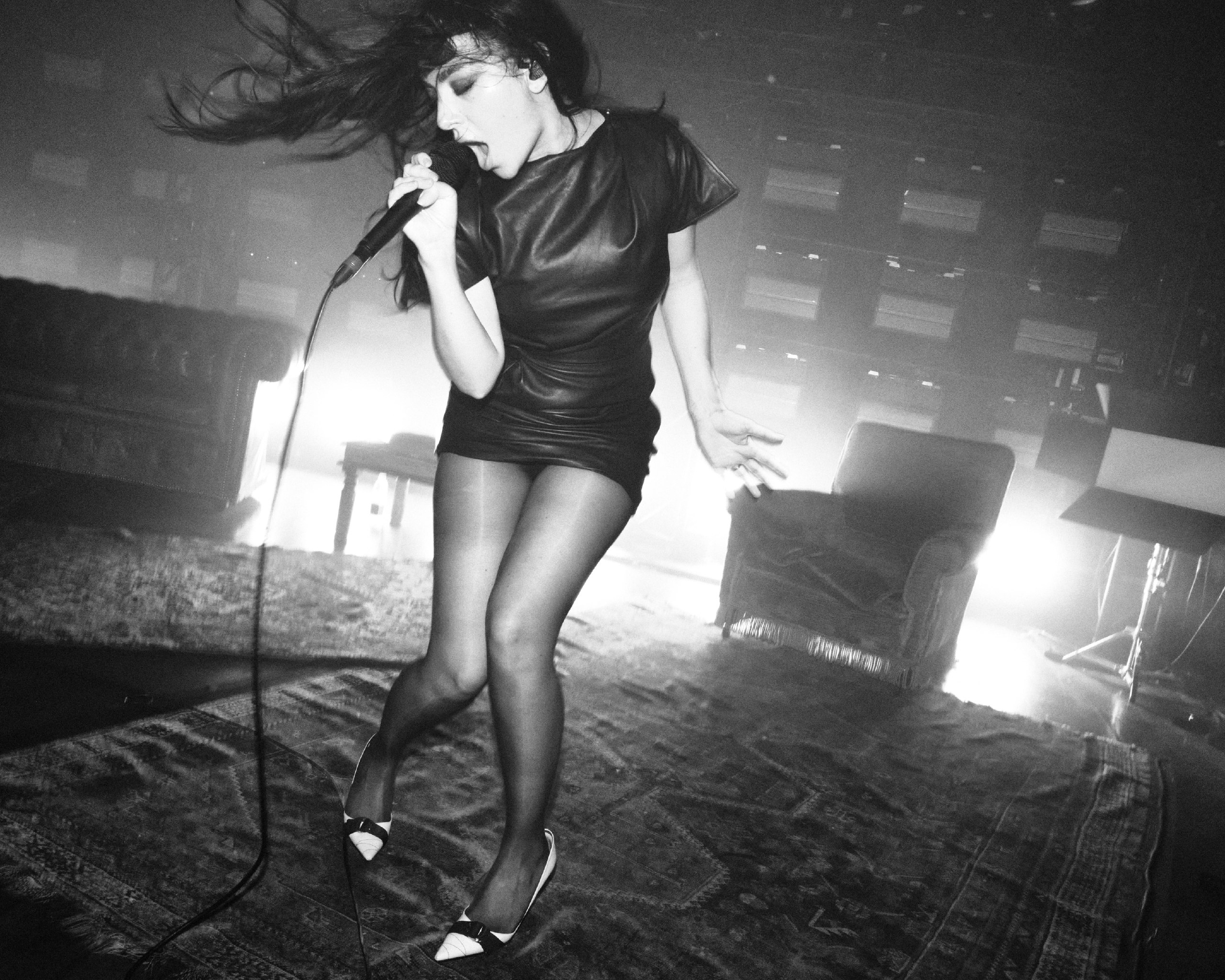 Charli XCX выпустила короткометражный фильм к альбому «Music, Fashion, Film» (фото 2)