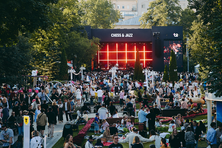 В саду «Эрмитаж» прошел седьмой фестиваль Chess & Jazz (фото 2)