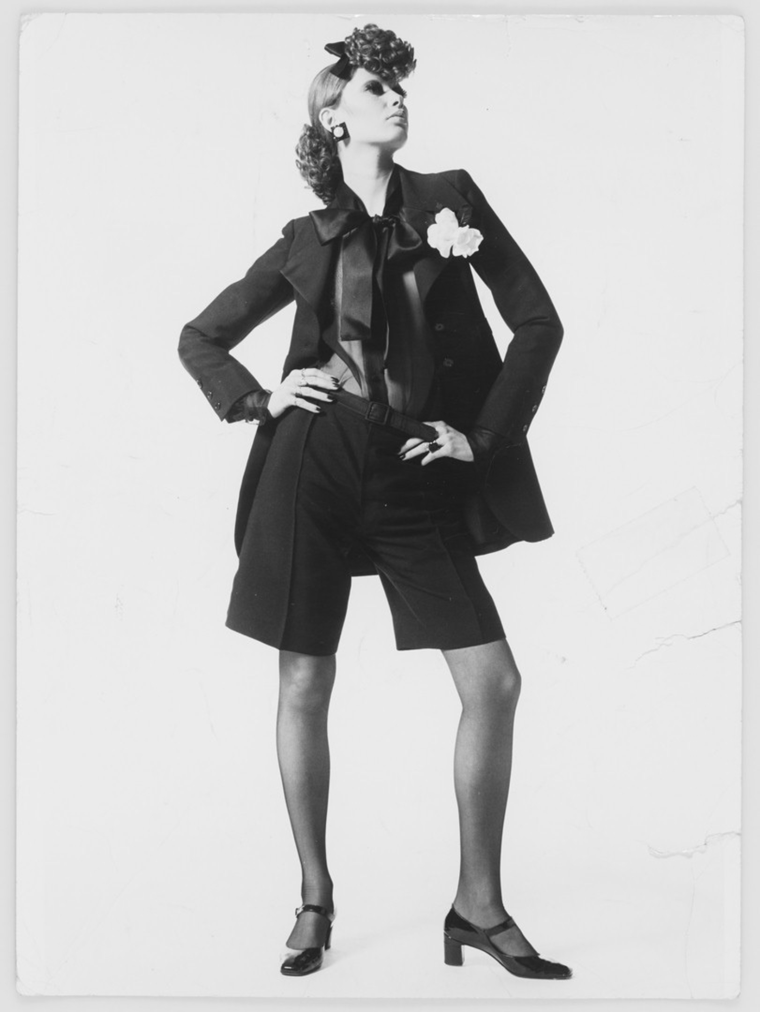 В чем сила, Ив? 60 лет смокингу YSL (фото 11)
