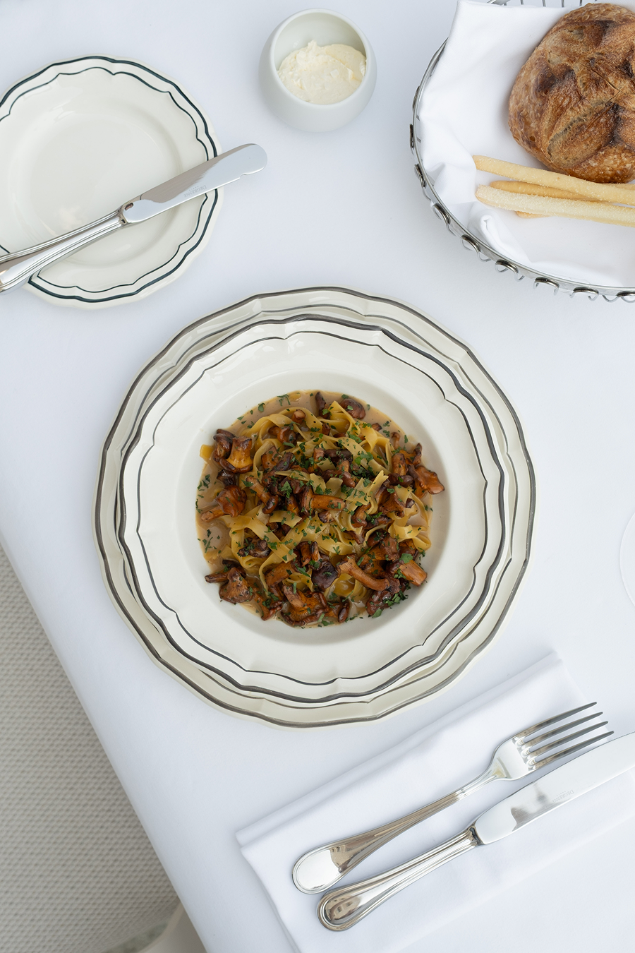 Maroon, Mushrooms и «Машенька»: где в Москве искать блюда с лисичками (фото 20)