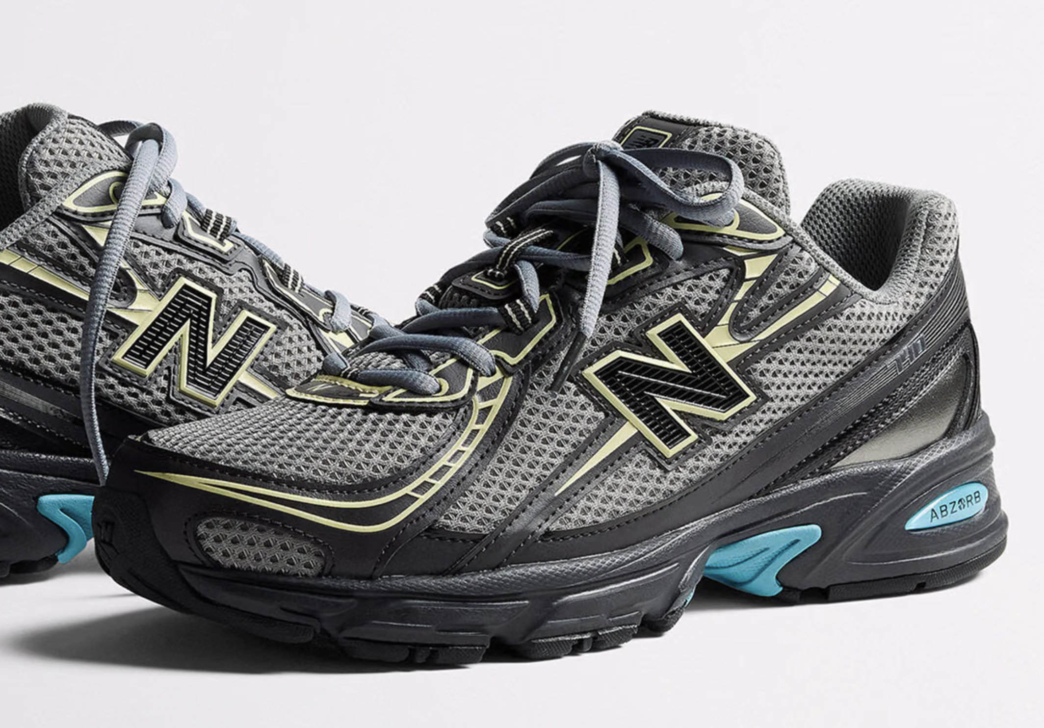 New Balance выпустил коллекцию Night Lights Pack (фото 2)