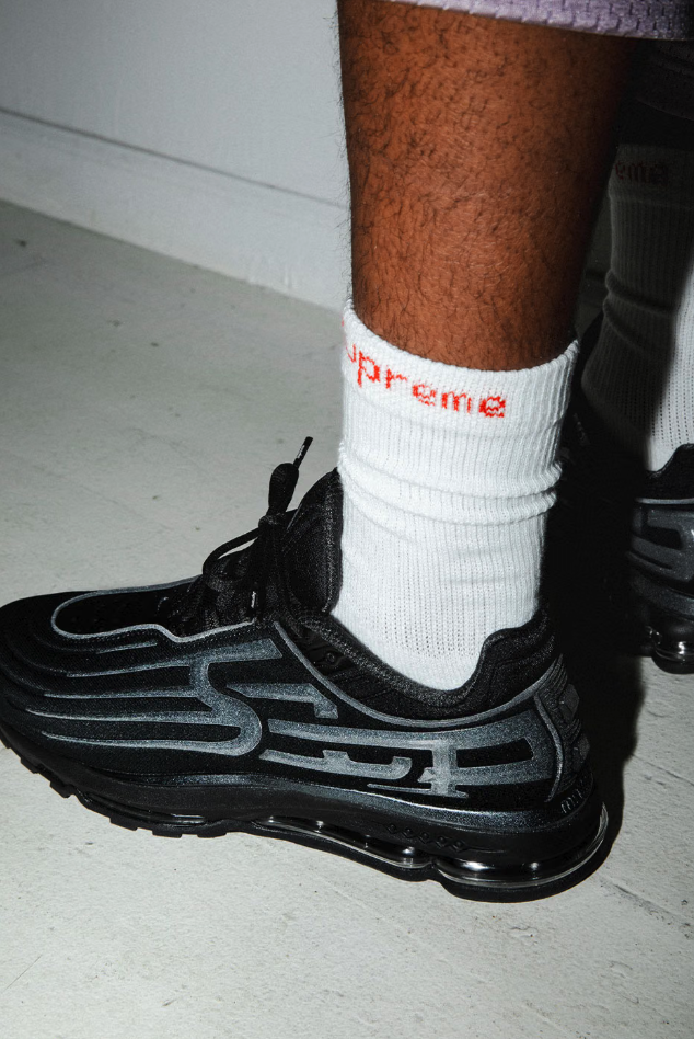 Supreme и Nike выпустят коллаборацию Air Max 2001 Air Ecstasy (фото 3)