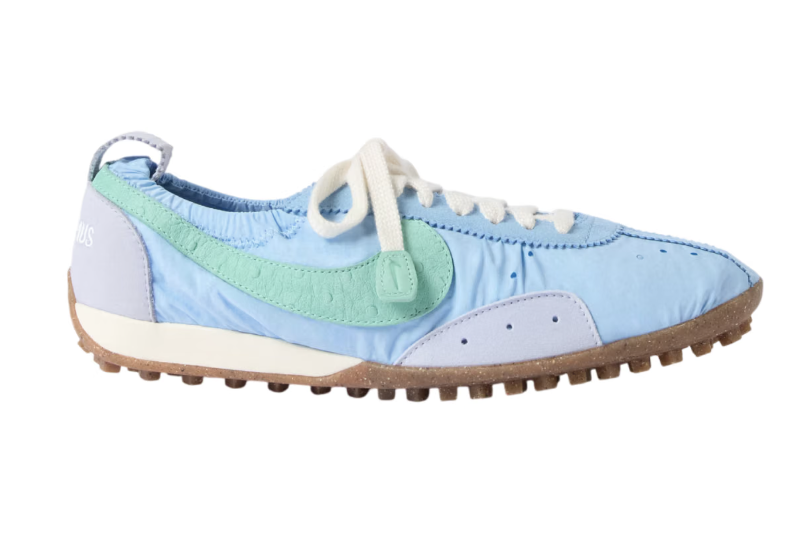 Jacquemus и Nike выпустили новые расцветки кроссовок Moon Shoe (фото 1)
