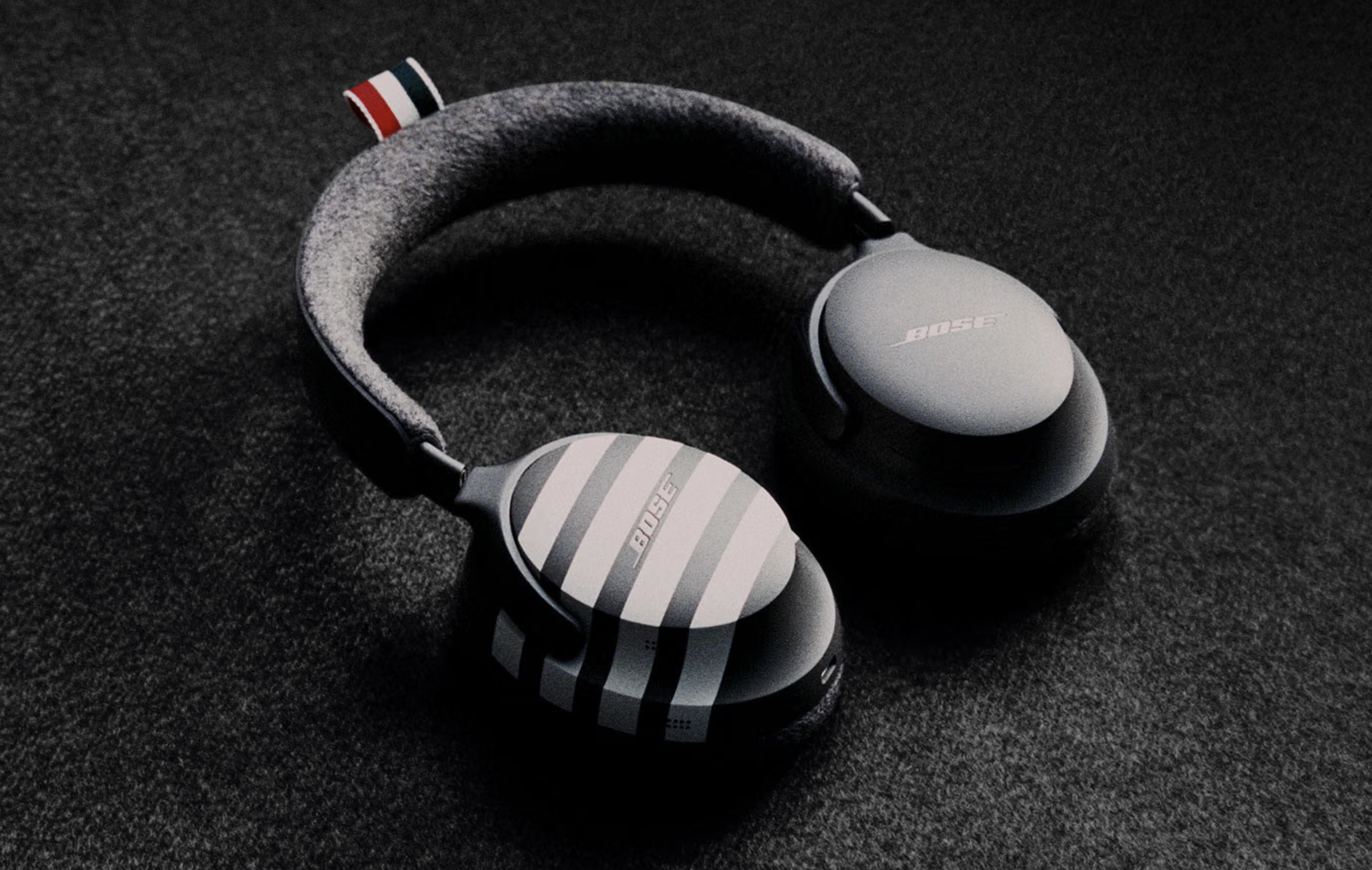 Thom Browne и Bose выпустили дизайнерские наушники QuietComfort Ultra (фото 1)