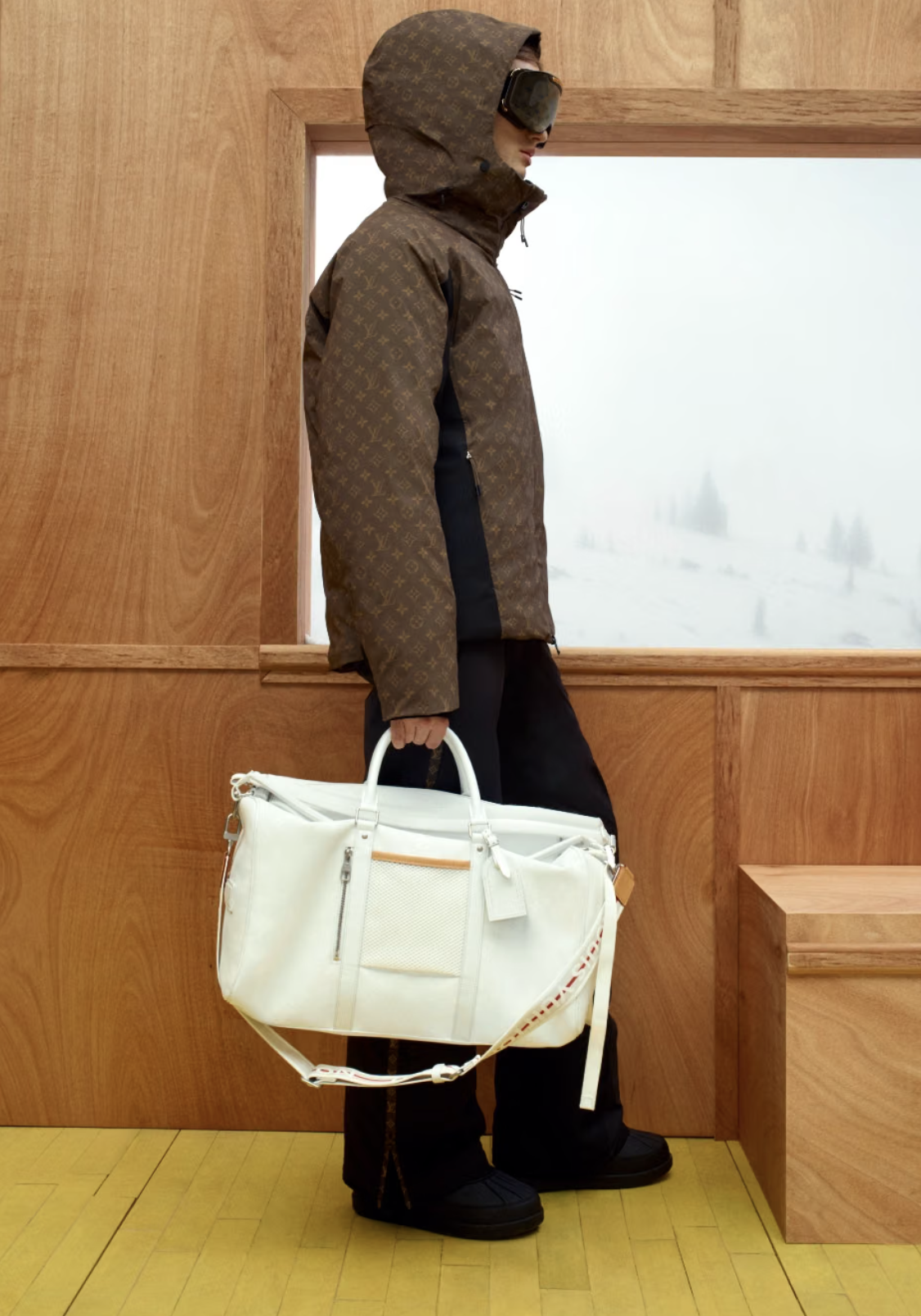 Louis Vuitton показал коллекцию альпийской экипировки (фото 3)