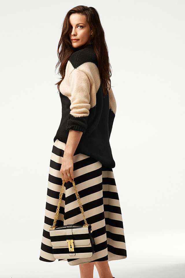 Лив Тайлер стала новым лицом MyTheresa (фото 2)