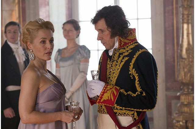 "Война и мир": новые кадры с Лили Джеймс и Джиллиан Андерсон (фото 3)