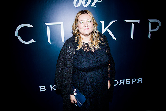 Рэйф Файнс, Наоми Харрис и Дэйв Батиста на премьере фильма "007: Спектр" (фото 4)