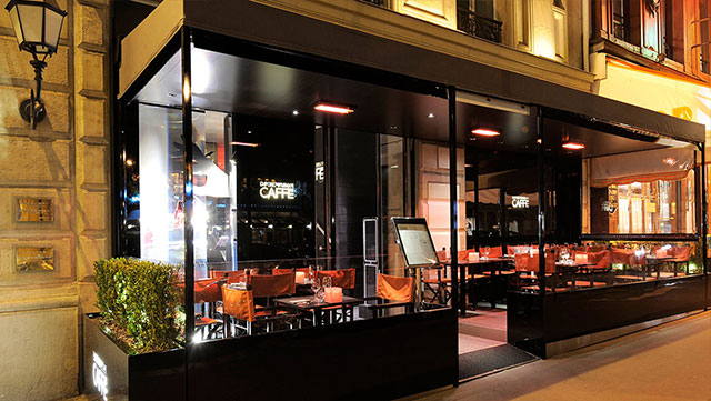 Попытка номер два: показ Emporio Armani пройдет в Париже (фото 1)