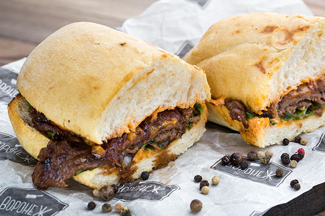 Мясная лавка и закусочная "Воронеж": в очереди за пастрами (фото 3)