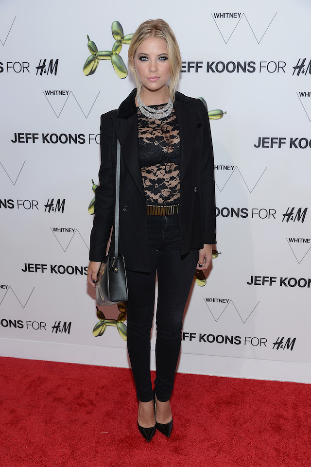 Эшли Бенсон Джефф Кунс на открытии флагманского магазина H&M в Нью-Йорке (фото 3)