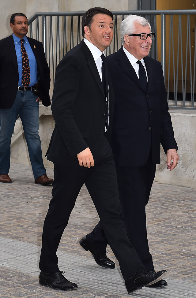 Маттео Ренци и Патрицио Бертелли Открытие второго здания Fondazione Prada (фото 14)