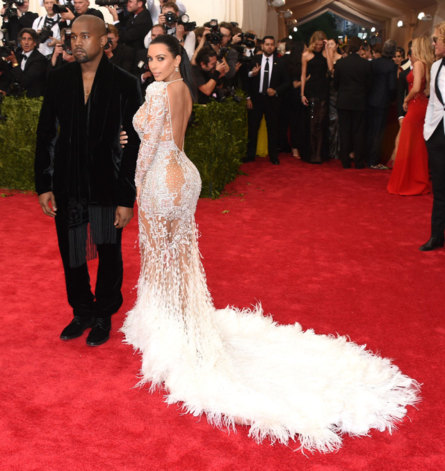 Канье Уэст и Ким Кардашьян Гости Met Gala 2015 (фото 3)
