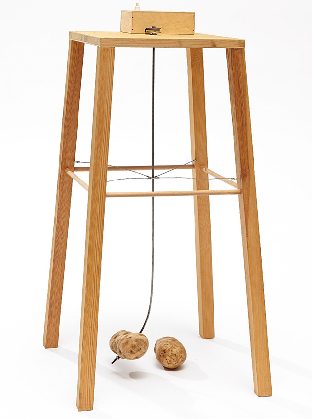 One Potato Can Orbit Another, 1969 Лондонский Phillips открывает выставку Зигмара Польке (фото 3)