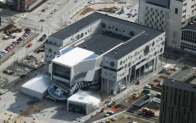 Золотые звуки: архитектура для музыки (фото 3)