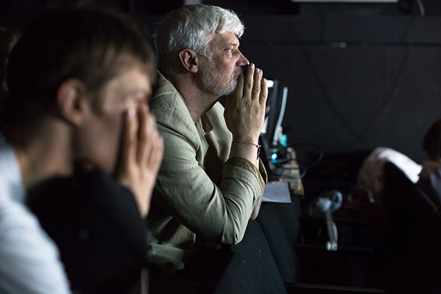 "Девушки в любви": премьера "брусникинцев" в театре "Практика" (фото 1)