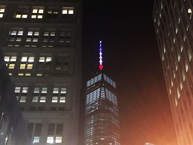 Мировые столицы в поддержку Парижа (фото 6)