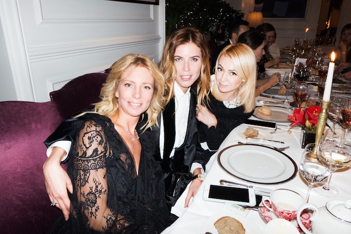 Светлана Захарова, Ксения Якубовская и Яна Рудковская Гости показа Edem Couture (фото 16)