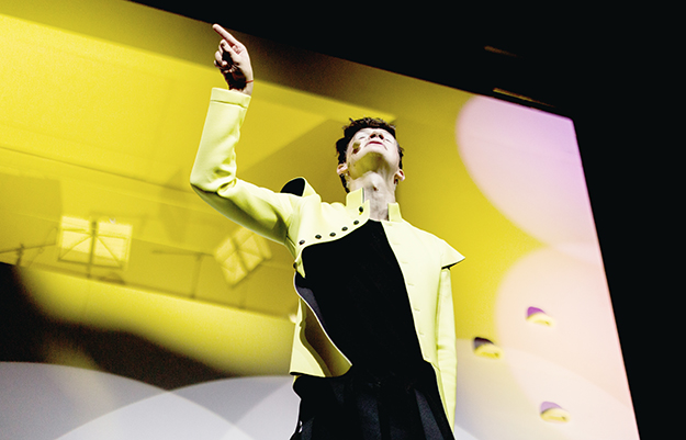 «Кандид» от учеников Брусникина: трэш-опера в формате видеоигры (фото 10)