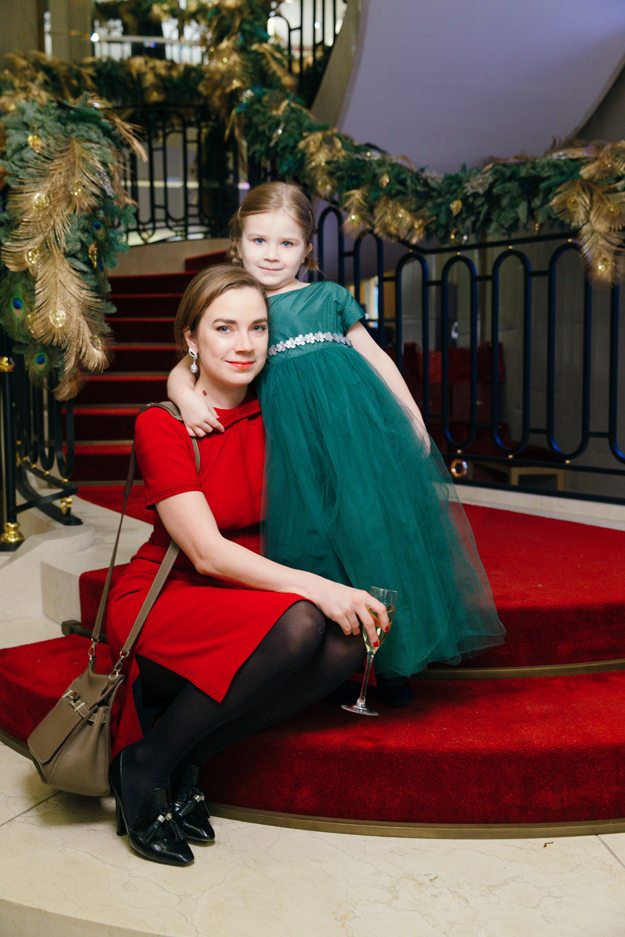 Новогодняя елка в бутике Cartier (фото 4)