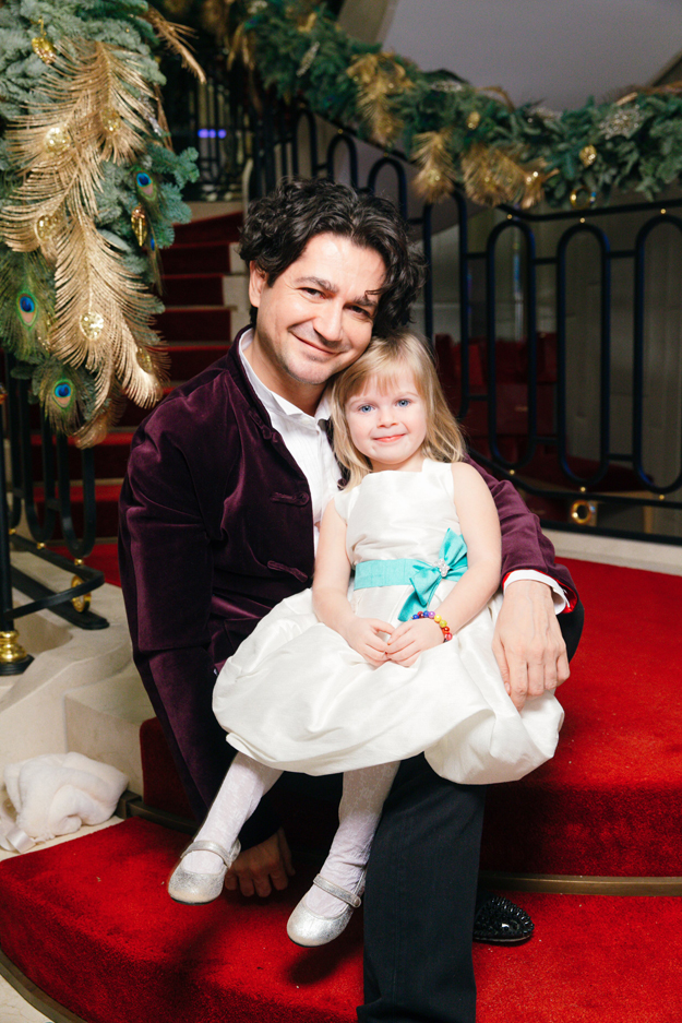 Новогодняя елка в бутике Cartier (фото 10)