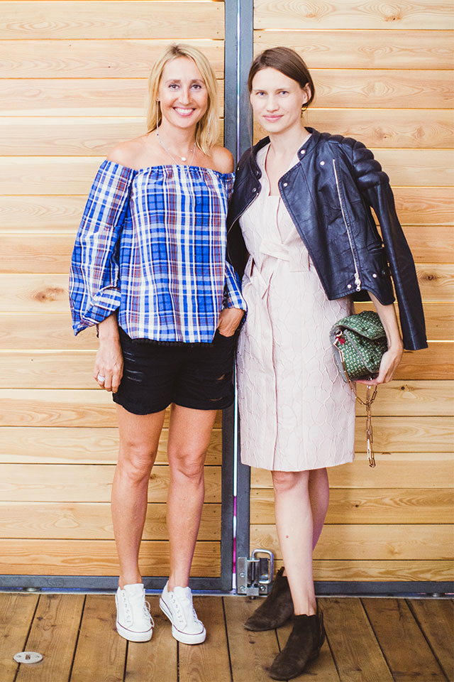 Оксана Бондаренко и Анна Пчелкина Премьера фильма "Светская жизнь" (фото 11)