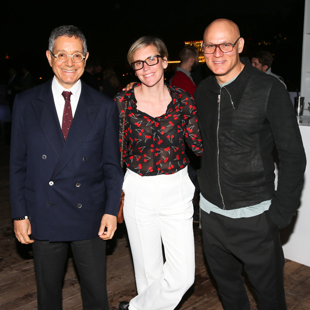 Джеффри Дейч, Сюзанн Демиш, Крейг Робинс Открытие года: новое здание музея современного искусства "Гараж" (фото 18)