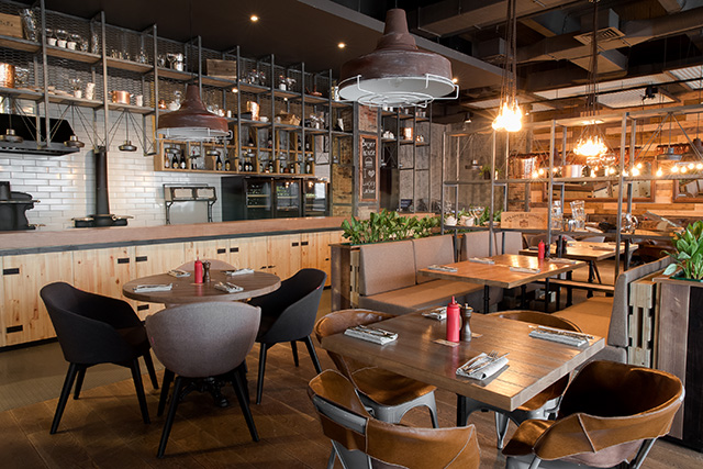 Бургерия "Лакки Лучано" с крафтовым пивом и студенческими ценами (фото 1)