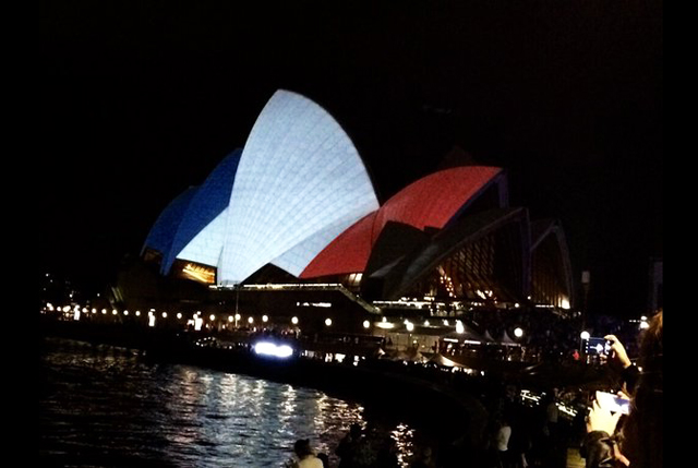 Мировые столицы в поддержку Парижа (фото 1)