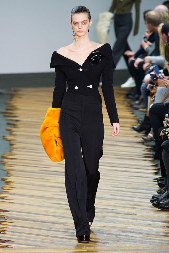 Céline проведут показ в Пекине (фото 1)