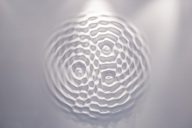 Дом Chaumet представил совместную работу с художником Лорисом Чеккини (фото 2)