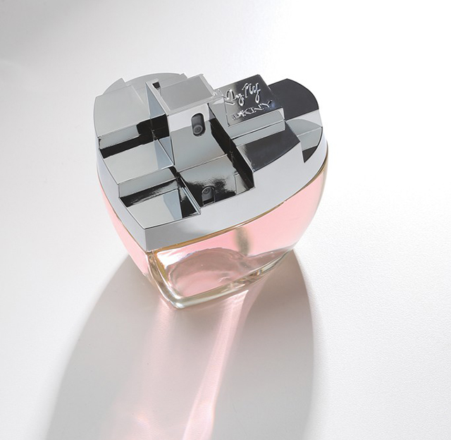 Как пахнет Нью-Йорк: Донна Каран посвятила новый аромат Большому яблоку (фото 1)