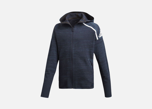 adidas выпустил худи из океанического пластика (фото 1)