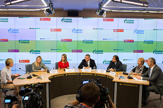 Наталья Водянова о новом проекте "Обнаженных сердец" (фото 4)