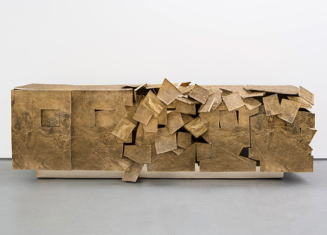 Комод Banga, диз. В. Дюбур, Carpenters Workshop Gallery По следам Design Miami Basel: политика, винтаж и новые материалы (фото 7)