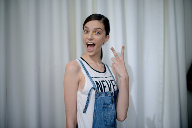 Backstage показа Delpozo, осень-зима 2015 (фото 17)