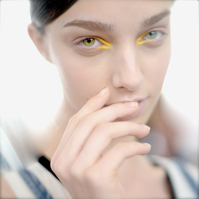 Backstage показа Delpozo, осень-зима 2015 (фото 2)