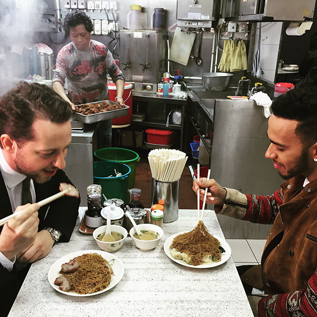 Дерек Бласберг о карьере телеведущего, инстинктах и искусстве принятия ванн (фото 5)